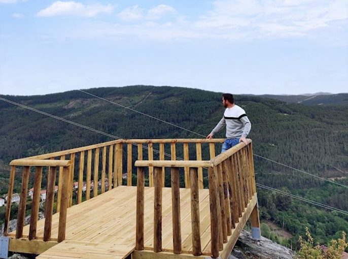 Miradouro do Calhau da Curvaceira